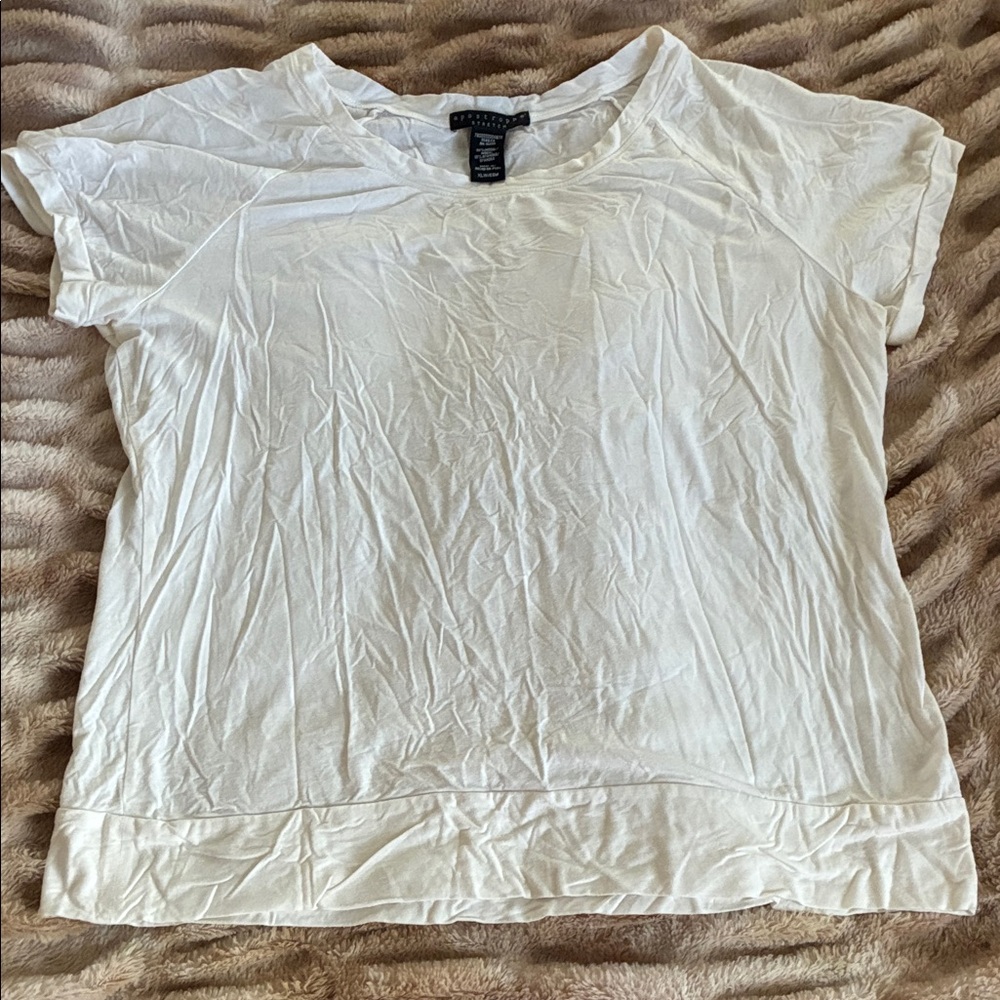 Apostrophe Soft White Short Sleeve Tee